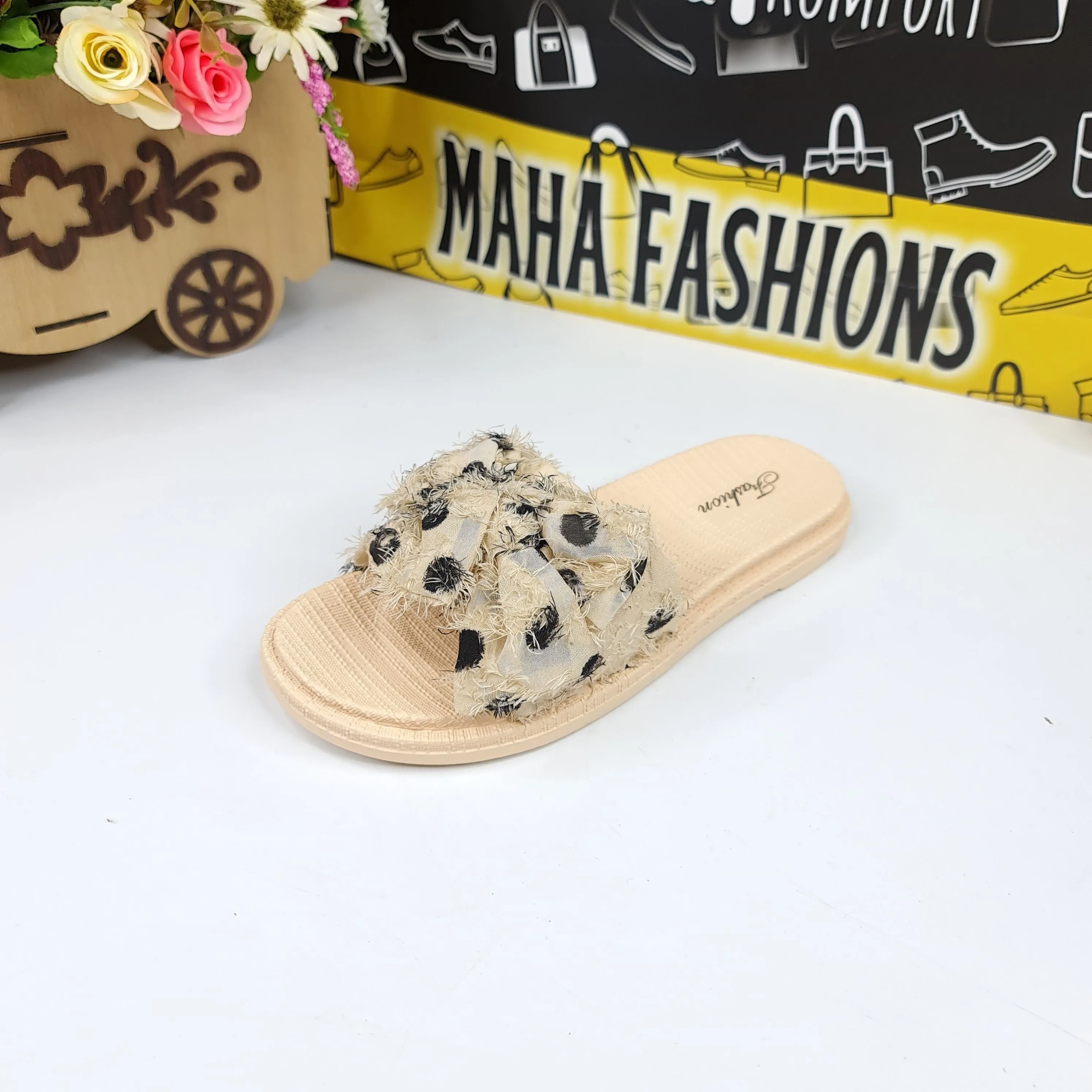 Beige Polka Dots Slides