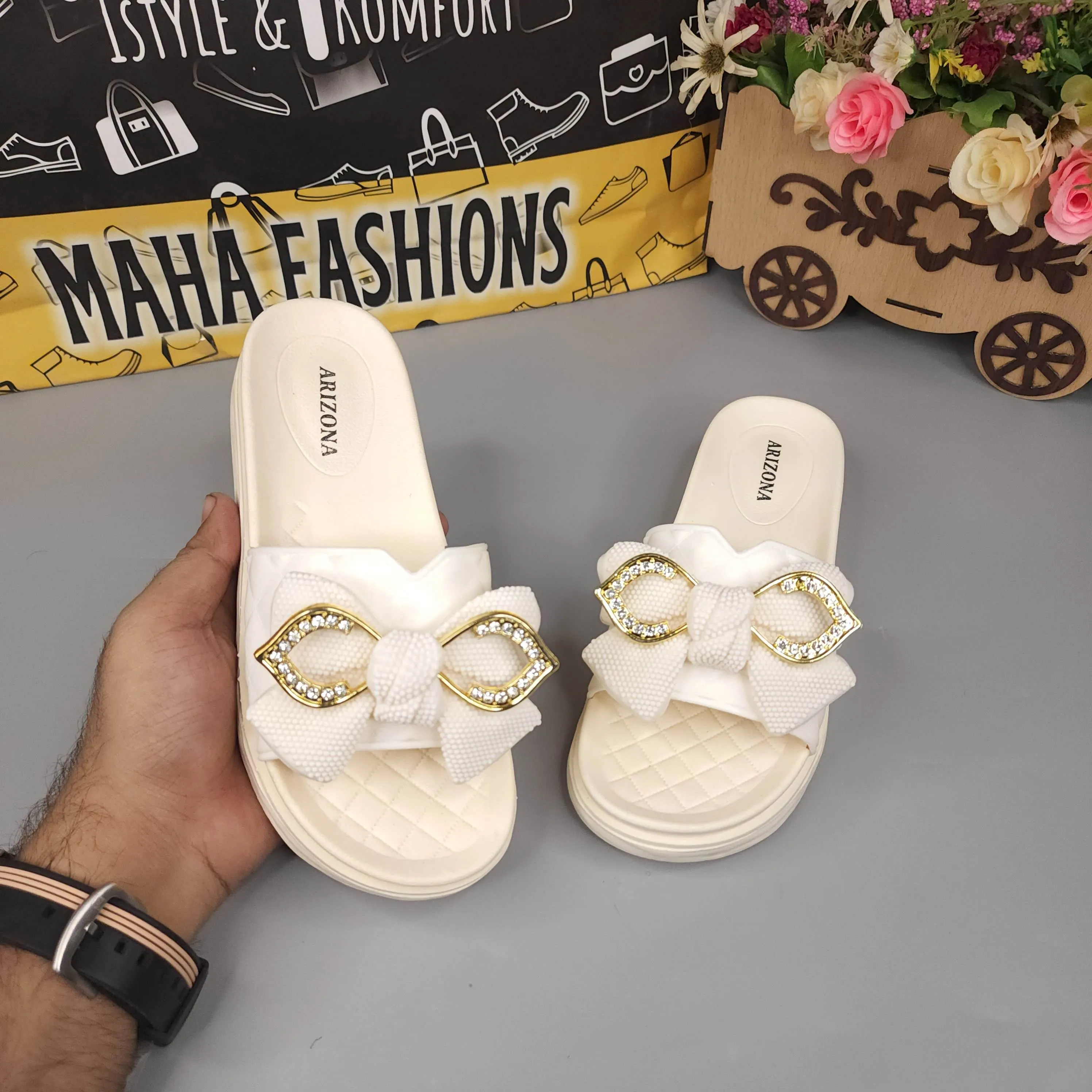 Cream Single Bow Slides