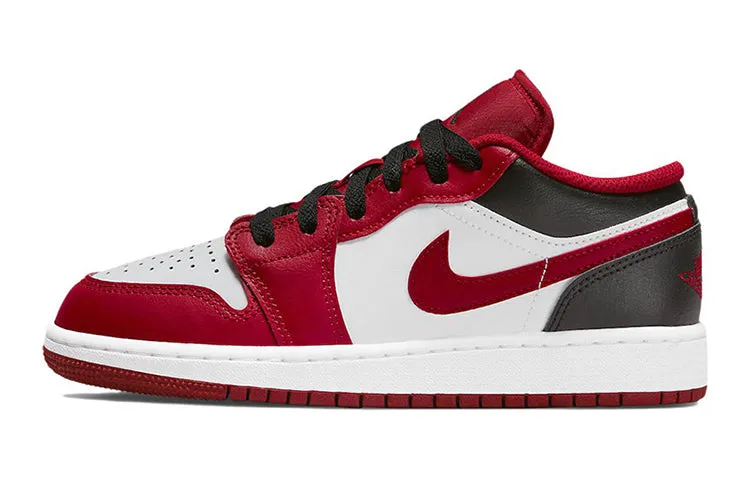 Jordan 1 Low Bulls (GS)