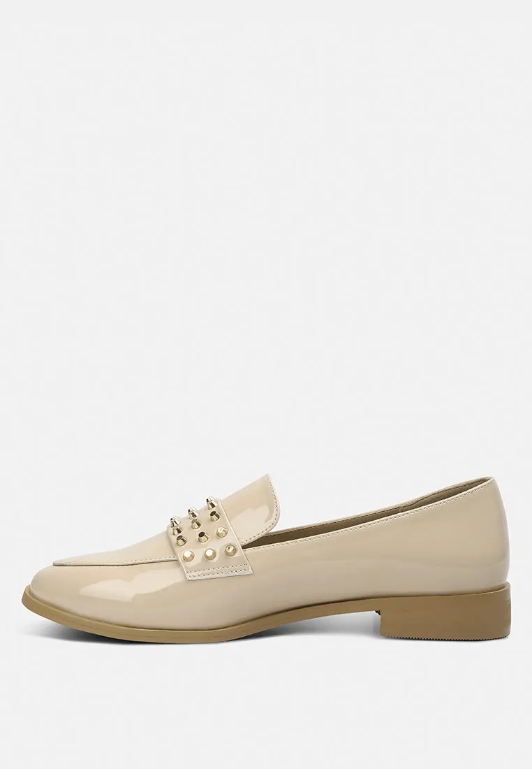 MEANBABE Semicasual Stud Detail Patent Loafers in Beige