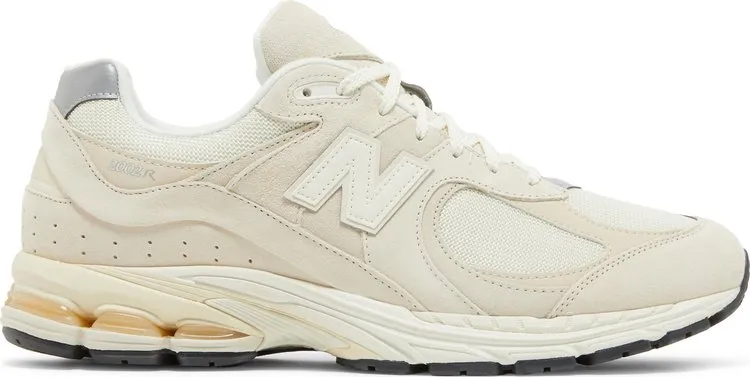 New Balance 2002R 'Calm Taupe' sneakers, cream