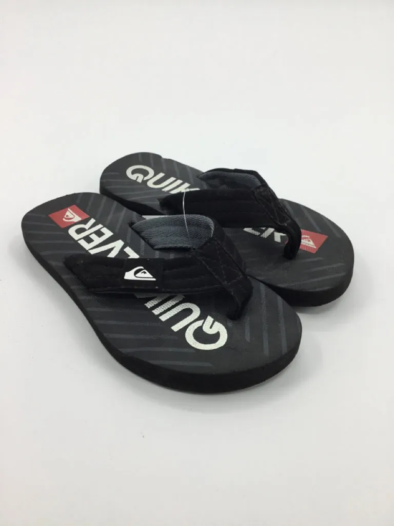 Quiksilver Child Size 13 Black Sandals/Flip Flops