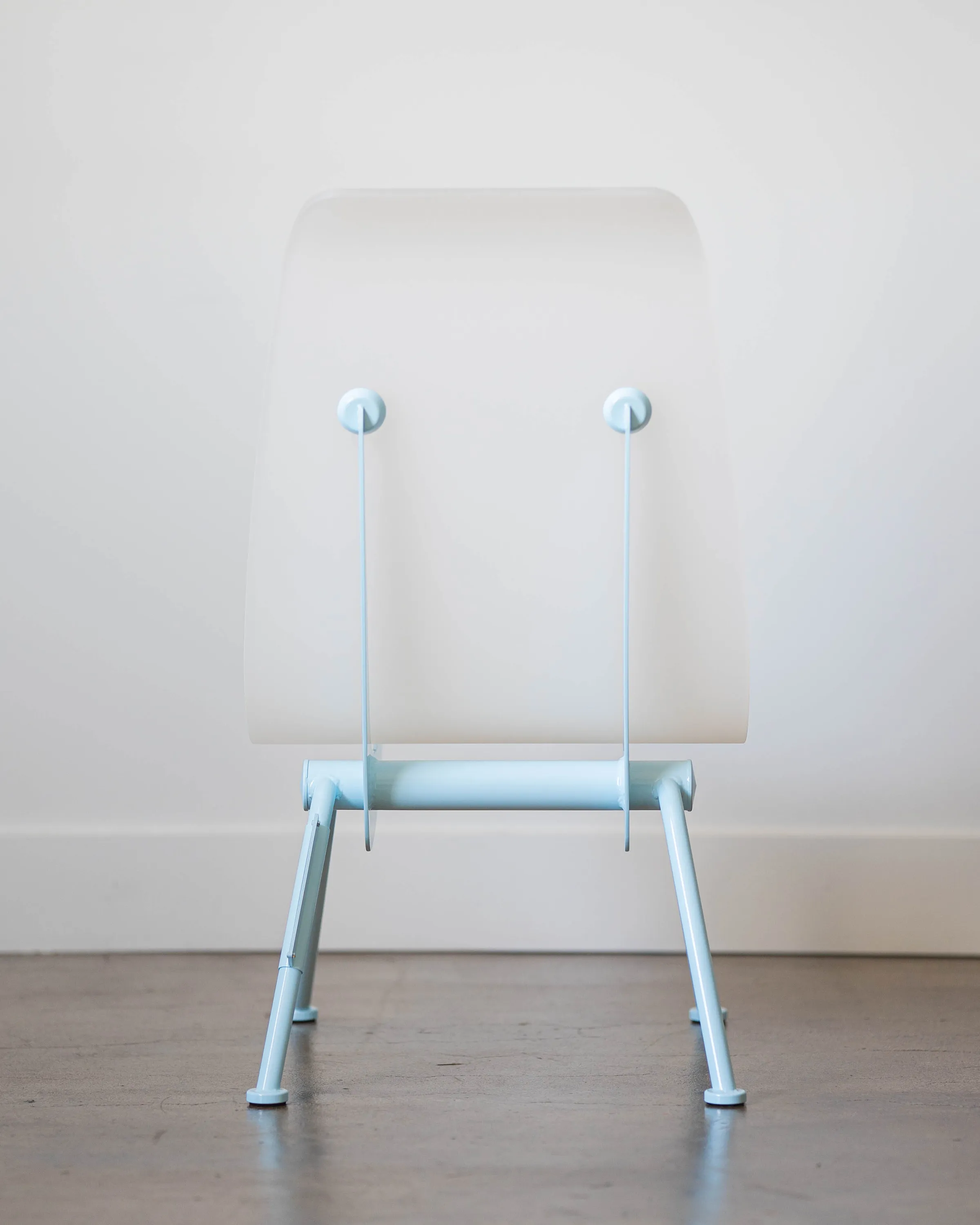 Vitra Antony Armchair (Baby blue)