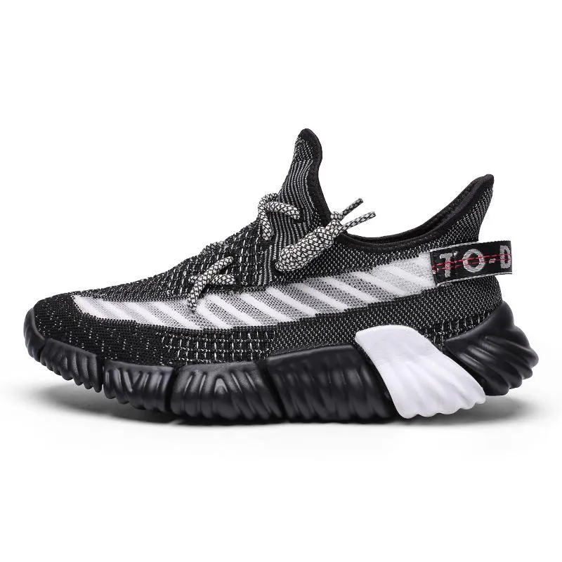 ZEBRA 450 V2 PrimeKnit Sneakers