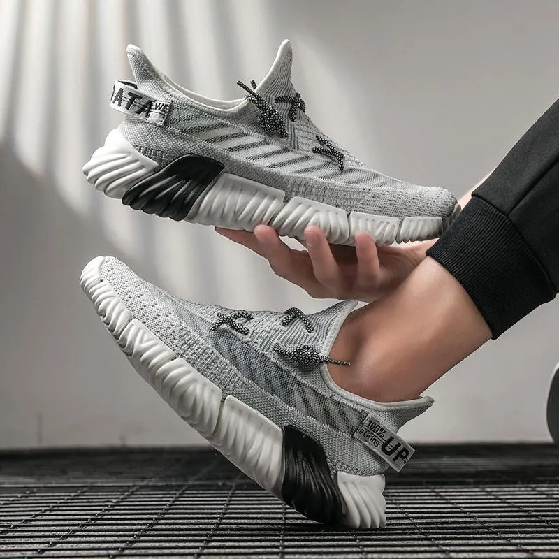 ZEBRA 450 V2 PrimeKnit Sneakers