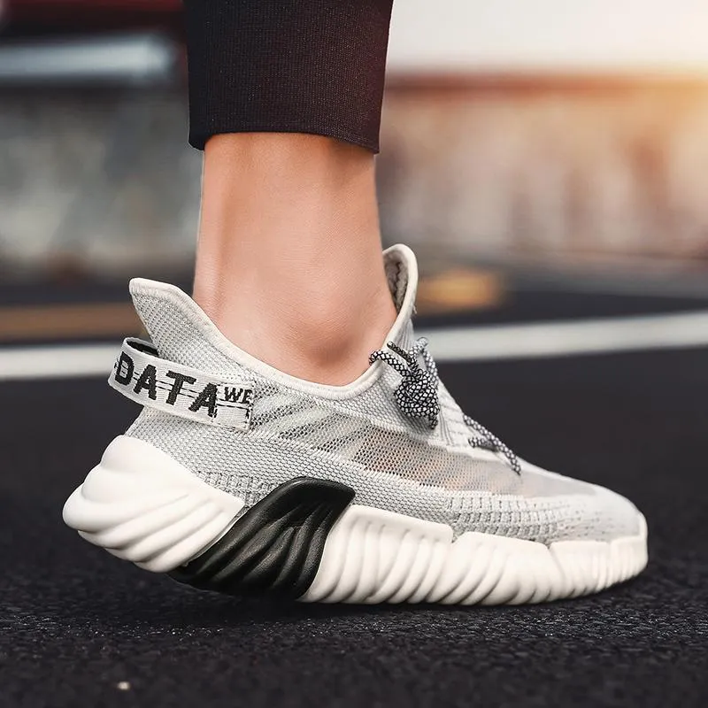 ZEBRA 450 V2 PrimeKnit Sneakers